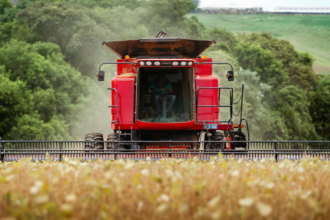 Tendências do Agronegócio Políticas e Preços Ajustados: Estratégias para um Setor em Transformação