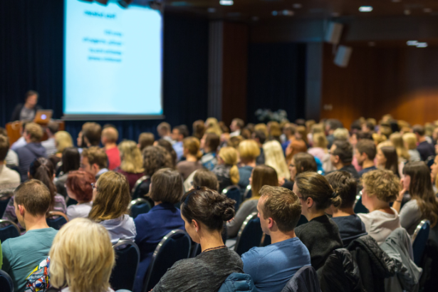 Agrocom em Cerejeiras: política e agronegócio impulsionam debate sobre desenvolvimento regional